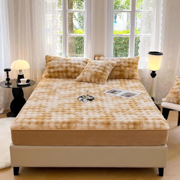 Gold Full Plush Velvet Deep Pocket Fitted Sheet