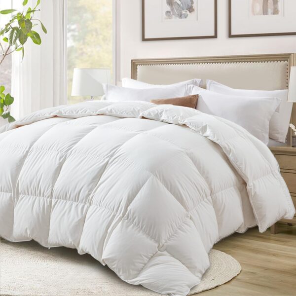 Ultra Soft Down Feather Comforter Medium Weight Hotel Style Bedding
