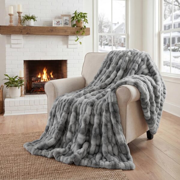 Double sided Plush Blanket 50x60 Soft and Comfortable Sofa Blanket