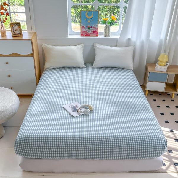 Light Blue Checkered Queen Deep Pocket Fitted Sheet