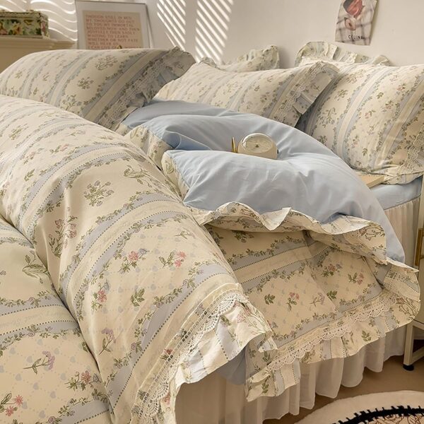 Blue Vintage Botanical Floral Print 4 Piece Set With Ruffles And Lace